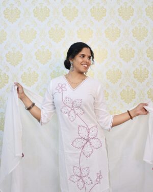 Mul Cotton with Thread Work Kurti Set